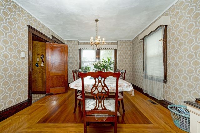 35 Sewall St, Quincy, MA 02170