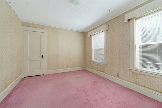 35 Sewall St, Quincy, MA 02170