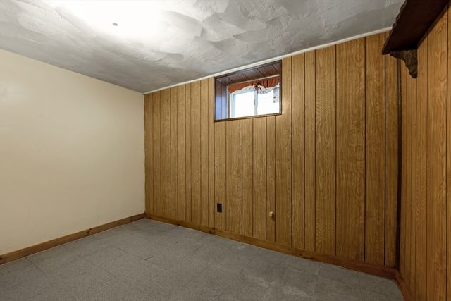 35 Sewall St, Quincy, MA 02170