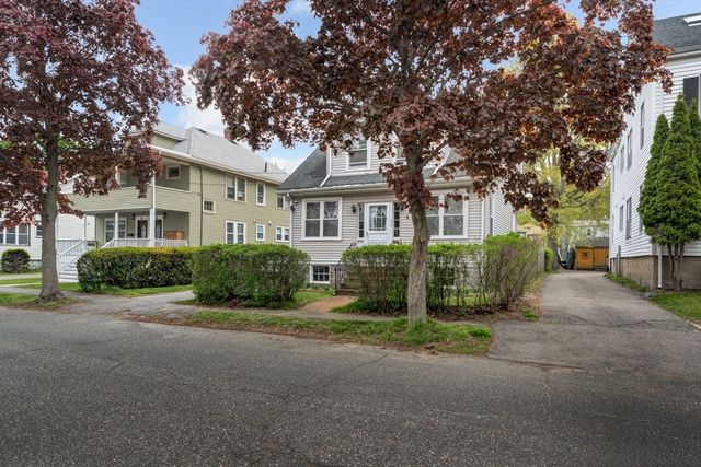 35 Sewall St, Quincy, MA 02170