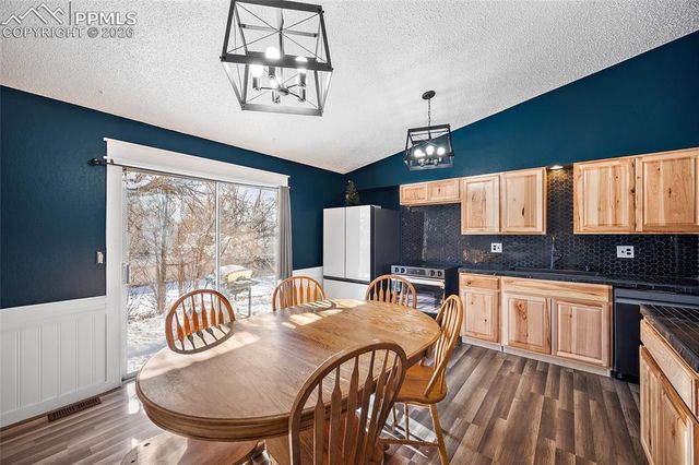 4605 S Sleepy Hollow Circle, Colorado Springs, CO 80917