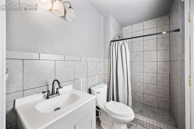 4605 S Sleepy Hollow Circle, Colorado Springs, CO 80917