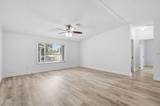 1500 SW 65th Avenue, Boca Raton, FL 33428
