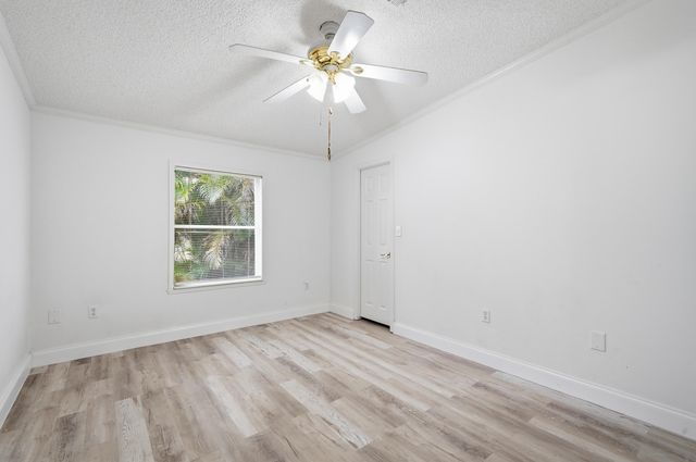 1500 SW 65th Avenue, Boca Raton, FL 33428