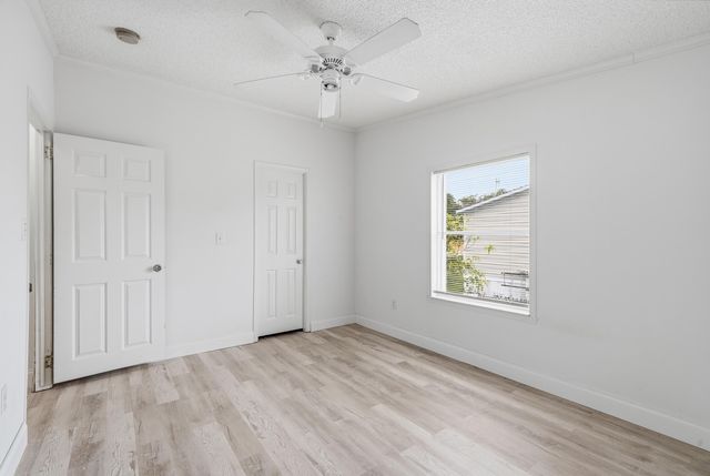 1500 SW 65th Avenue, Boca Raton, FL 33428