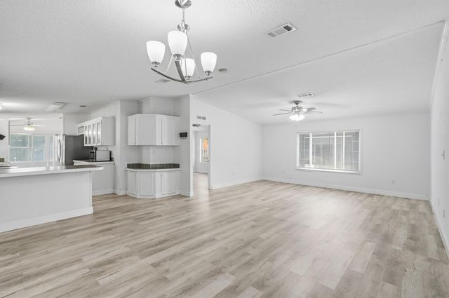 1500 SW 65th Avenue, Boca Raton, FL 33428
