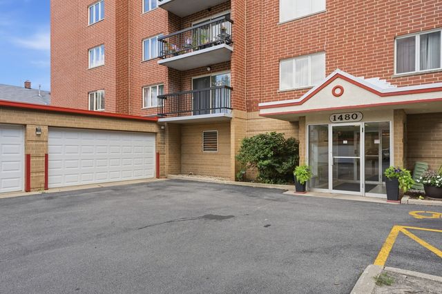 1480 Jefferson Street 202, Des Plaines, IL 60016