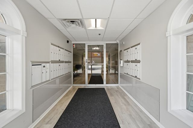 1480 Jefferson Street 202, Des Plaines, IL 60016