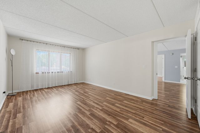 1480 Jefferson Street 202, Des Plaines, IL 60016