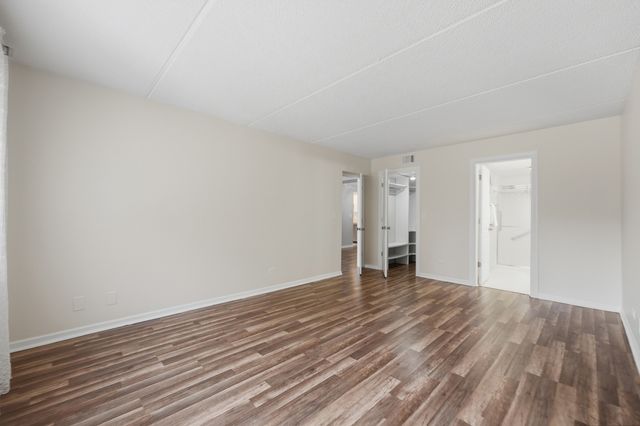 1480 Jefferson Street 202, Des Plaines, IL 60016