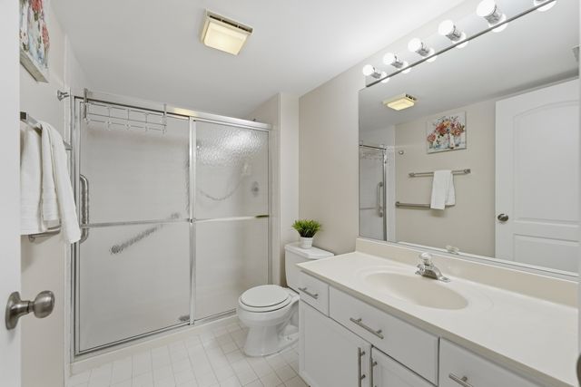 1480 Jefferson Street 202, Des Plaines, IL 60016