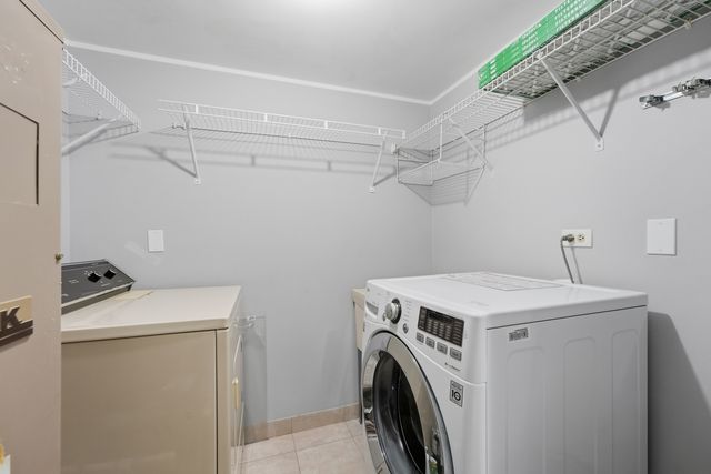 1480 Jefferson Street 202, Des Plaines, IL 60016