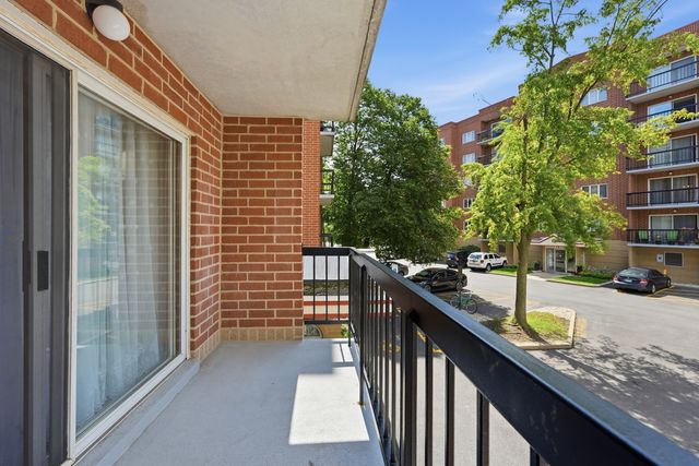 1480 Jefferson Street 202, Des Plaines, IL 60016