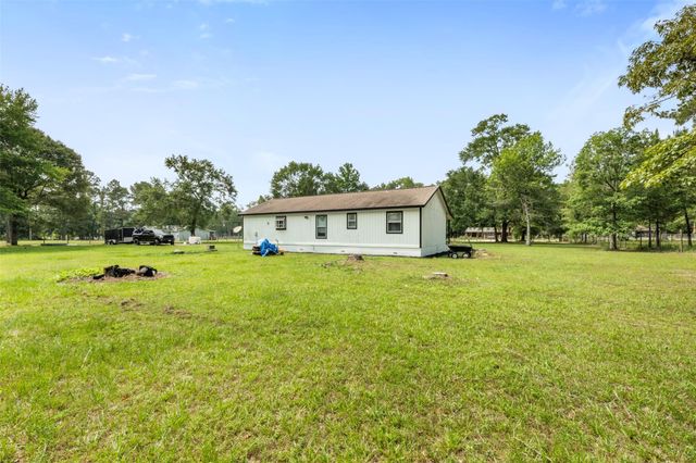 541 Trails End Drive, Cleveland, TX 77328