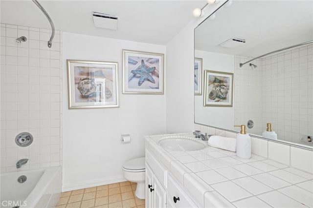 1214 E Balboa, Newport Beach, CA 92661