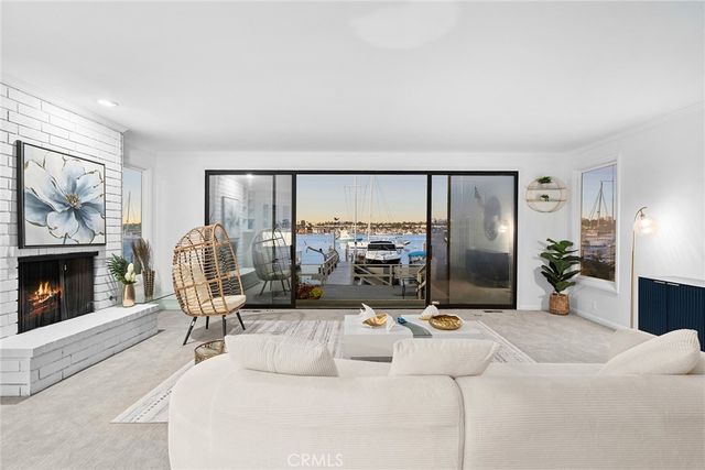 1214 E Balboa, Newport Beach, CA 92661