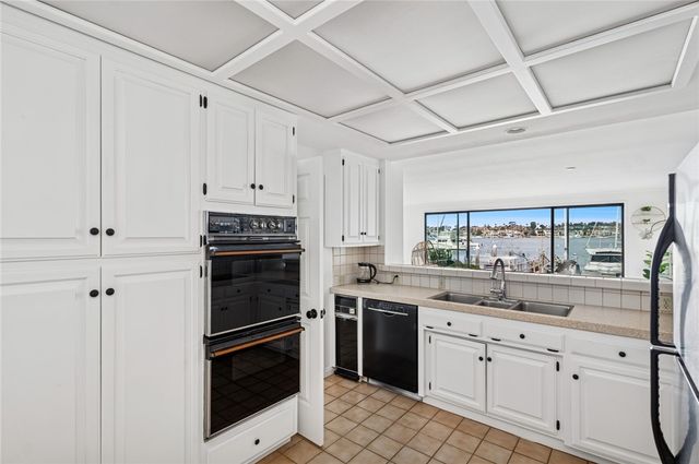 1214 E Balboa, Newport Beach, CA 92661