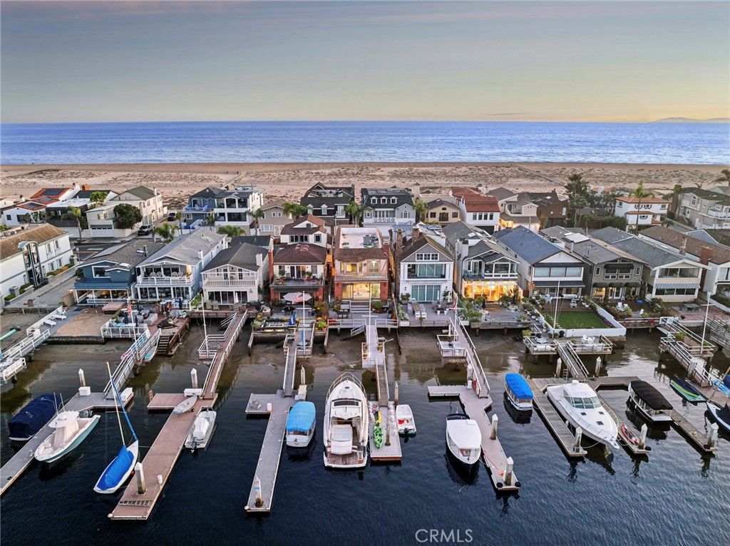 1214 E Balboa, Newport Beach, CA 92661