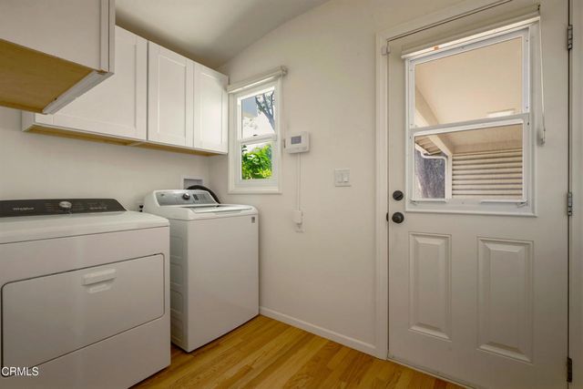 390 San Juan Place, Pasadena, CA 91107