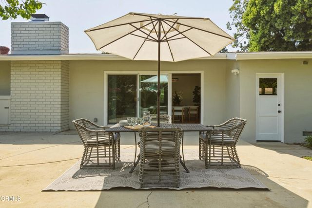 390 San Juan Place, Pasadena, CA 91107