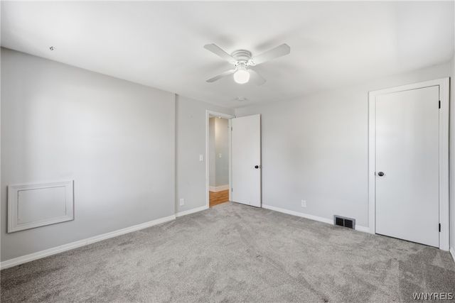 127 Chamberlin Drive, West Seneca, NY 14210