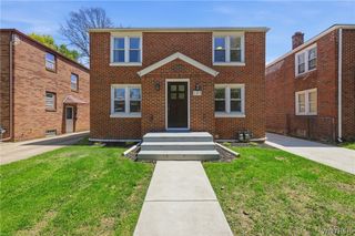 127 Chamberlin Drive, West Seneca, NY 14210