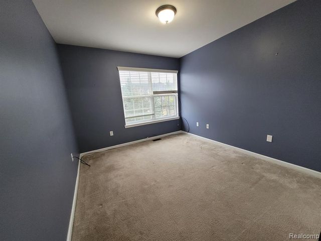 47808 Pembroke Drive 115, Canton, MI 48188