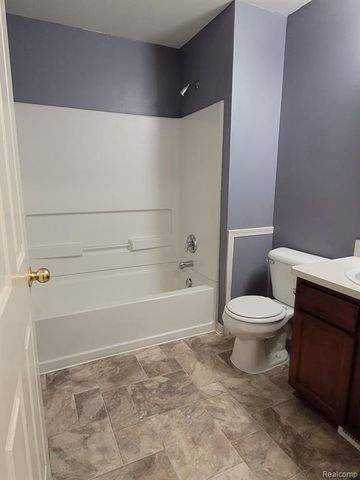 47808 Pembroke Drive 115, Canton, MI 48188