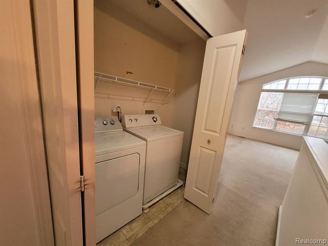 47808 Pembroke Drive 115, Canton, MI 48188
