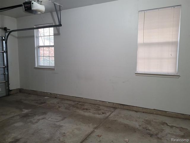 47808 Pembroke Drive 115, Canton, MI 48188