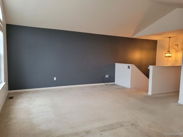 47808 Pembroke Drive 115, Canton, MI 48188