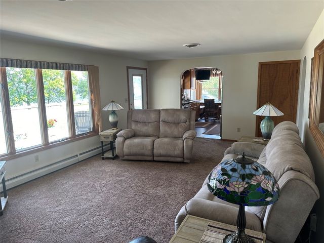 415 N SECOND Street, Conneaut Lake, PA 16316