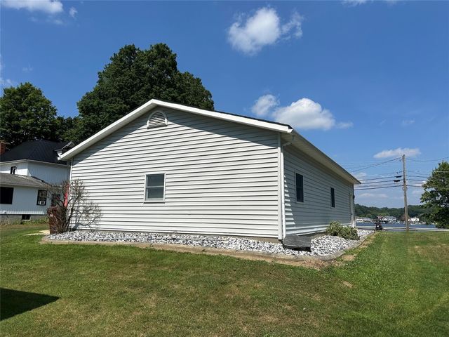 415 N SECOND Street, Conneaut Lake, PA 16316
