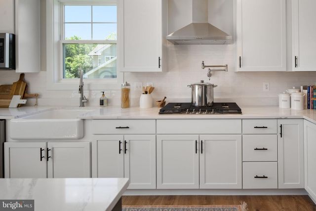 23 OLD BANKS, Fredericksburg, VA 22406