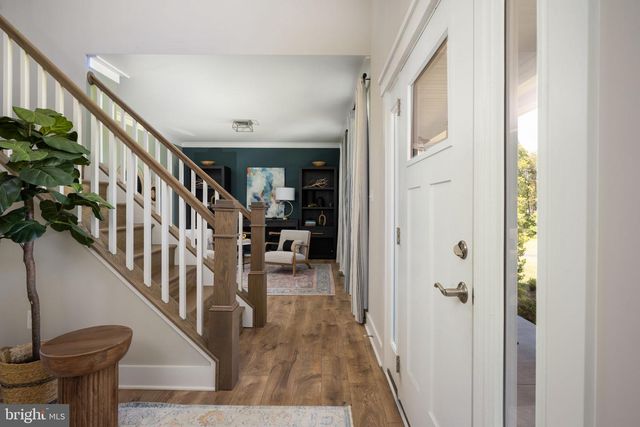 23 OLD BANKS, Fredericksburg, VA 22406