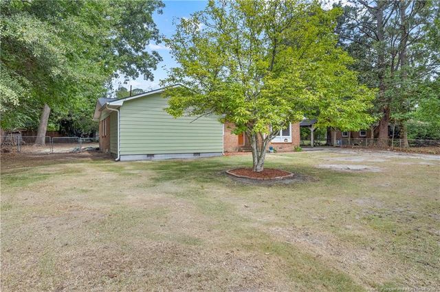 290 Lemont Drive, Fayetteville, NC 28303