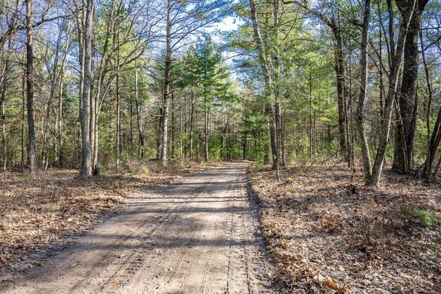 W2208 McLean Drive, Warrens,warrens, WI 54666