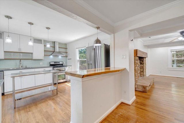 4363 Rock Garden LN, Roanoke, VA 24018