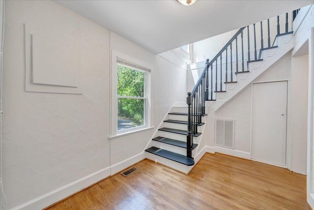 4363 Rock Garden LN, Roanoke, VA 24018