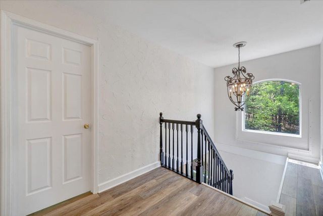 4363 Rock Garden LN, Roanoke, VA 24018