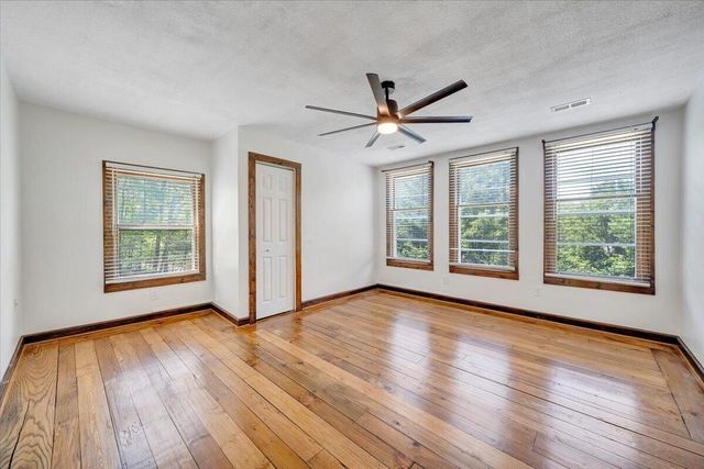 4363 Rock Garden LN, Roanoke, VA 24018