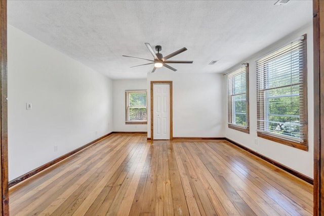 4363 Rock Garden LN, Roanoke, VA 24018