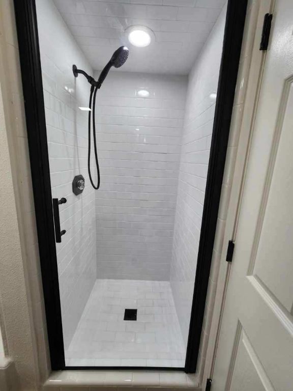 Image 8 of property listing at 18626 Ridgedale Drive, Madera, CA 93638