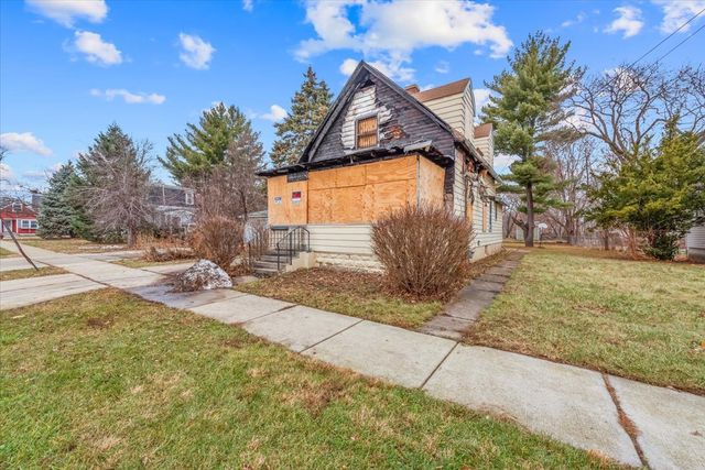 412 JAY Street, Elgin, IL 60120