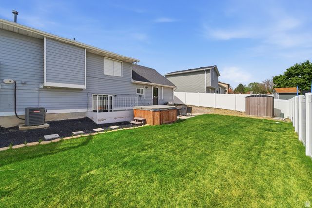 5726 W DALE AMOUR DR, Salt Lake City, UT 84118