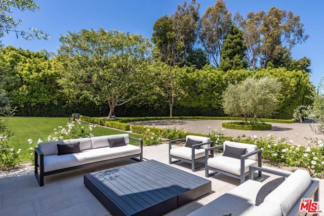 11951 Pinnacle Place, Beverly Hills, CA 90210