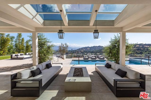 11951 Pinnacle Place, Beverly Hills, CA 90210