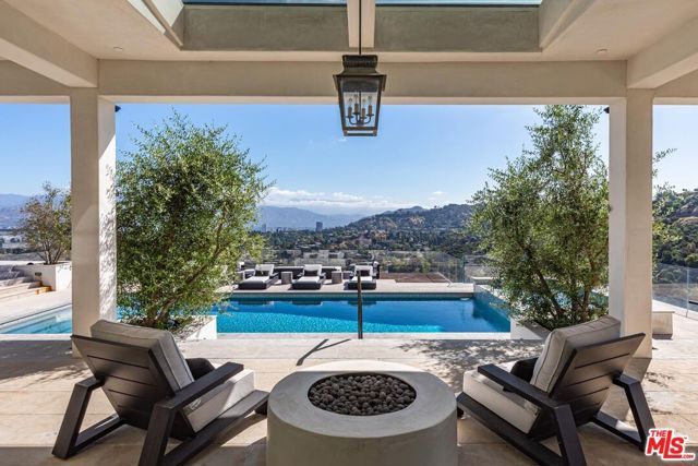 11951 Pinnacle Place, Beverly Hills, CA 90210
