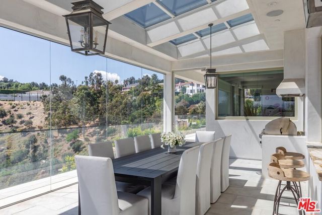 11951 Pinnacle Place, Beverly Hills, CA 90210
