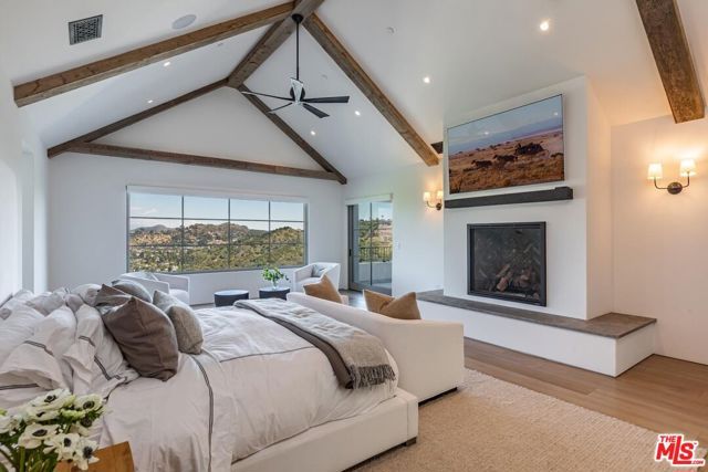 11951 Pinnacle Place, Beverly Hills, CA 90210